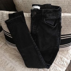 Zara Jeans